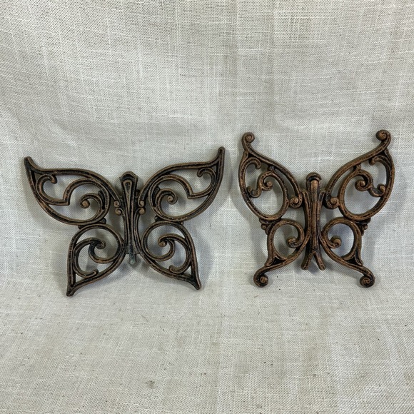 Pair Of 2 Vintage Coppercraft Guild Butterfly Wall Hangers MCM Dart Plastic - Picture 1 of 11